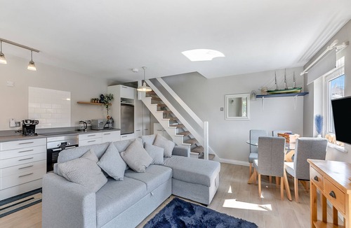 Beadnell Cottage | Water's Edge Holiday Home