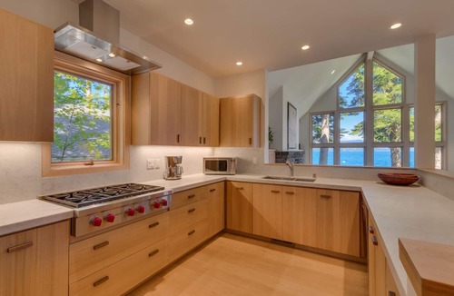 Carnelian Bay House | Water's Edge - Lakefront - TLUXP