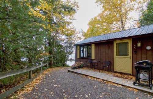 Greenville House | Water's Edge