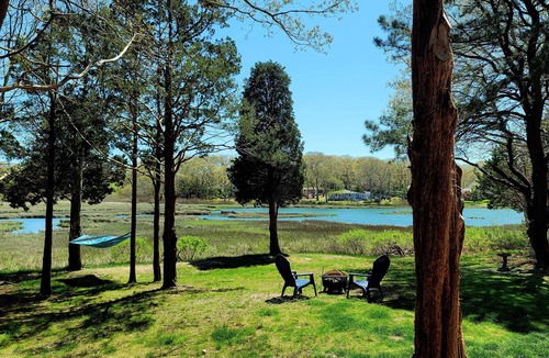 Lagoon Heights House | Water View 1 mi from Oak Bluffs 10 min Walk to Beach