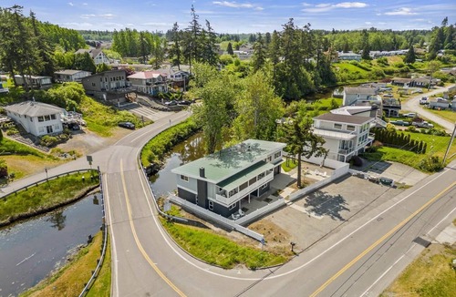 Birch Bay Condo | Water view, public beach WIFI BBQ -PCA