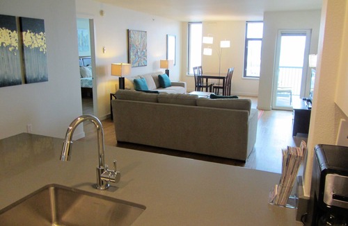 Downtown Seattle Apartment | Water Views ~ 1 Blk to Pike Place Market, Walk to Stadiums, 2 King Beds