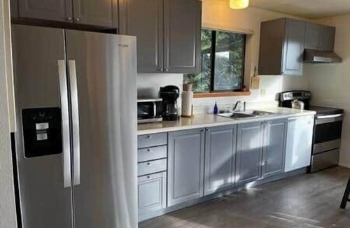 Olga Apartment | WATER VIEWS! WOOD STOVE! PRIVATE!