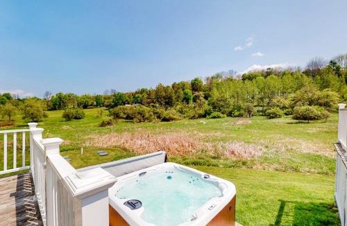 Waterbury Center House | Waterbury-Stowe Farmhouse Units 1-3