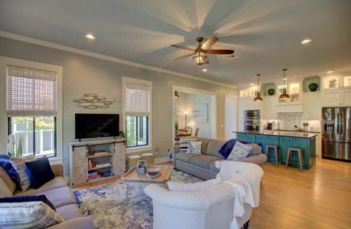 Eufaula House | Watercolor Cottage Su