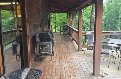 Cattail Creek Cabin | Waterfall Cabin Hikers Dream