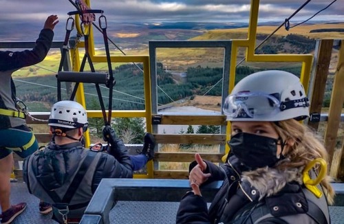 Pontneddfechan House | Waterfall Lodge - Direct access to waterfall walks