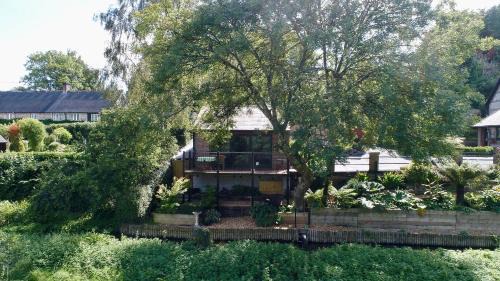 Dorchester Bed & Breakfast | Waterfield House B&B