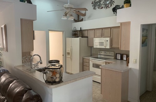 Crystal River House | Waterfont Home, Heated Pool, Kayaks, and Ice Machine.