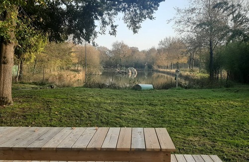 Aubigny House | Waterfront house