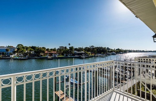 Belle Vista Condo | WATERFRONT 1/1 Condo - Just Reduced For MAY!