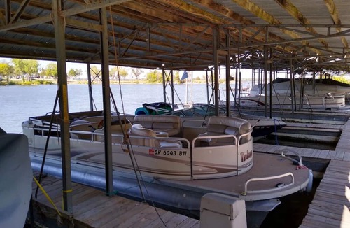 Grove Cabin | Waterfront 1 Bedroom/Cabin K/New Remodeled