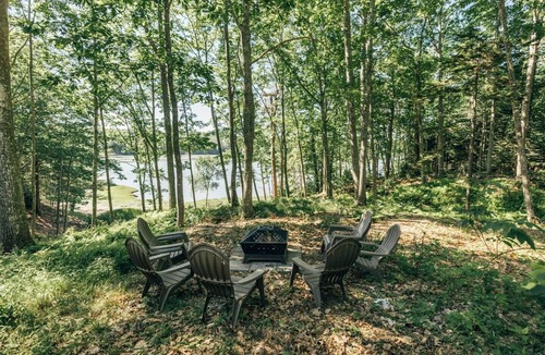 Freeport Apartment | Waterfront 2 Bedroom Apartment