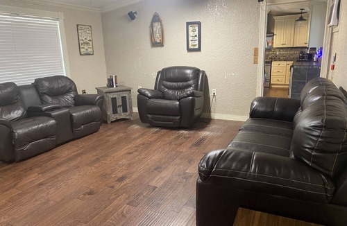 Anacoco House | Waterfront 2 bedroom home- South Toledo Bend