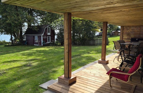 Kawartha Lakes House | Waterfront 3 bedroom cottage on Lake Scugog