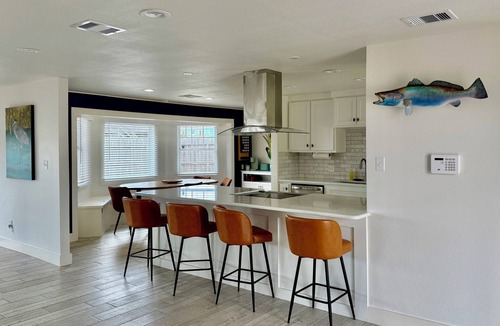 Flour Bluff House | Waterfront 3-bedroom private dock for boat access in Corpus Christi