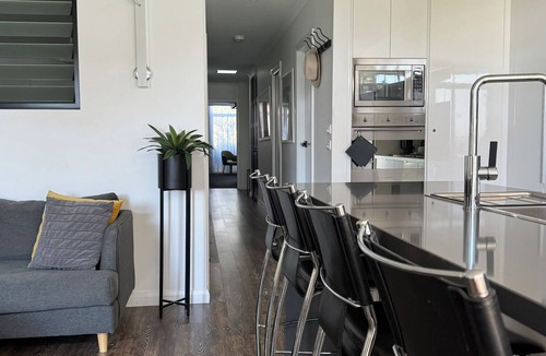 Mulwala Apartment | Waterfront 37 Luxury on Lake Mulwala