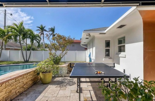 River District House | Waterfront 4 BR - Heated Pool15 min to IMG/AMI