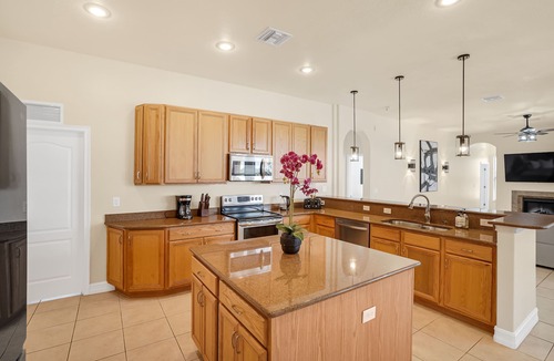 Punta Gorda House | Waterfront 4BR Villa - Saltwater Pool - Kayak Launch, Punta Gorda Isles