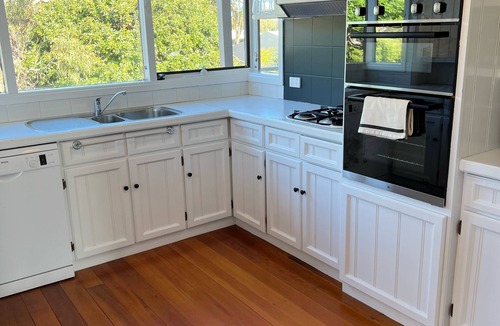 Loch Sport House | Waterfront 5 Bedroom Spacious Home