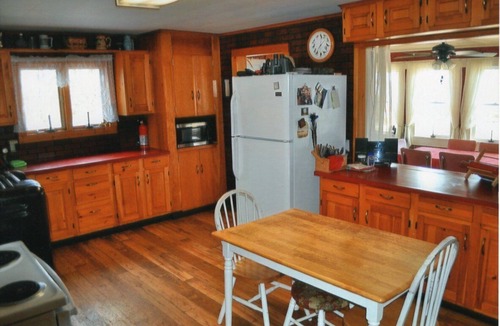 Clayton House | Waterfront 5 Bedroom Grindstone Island Farmhouse