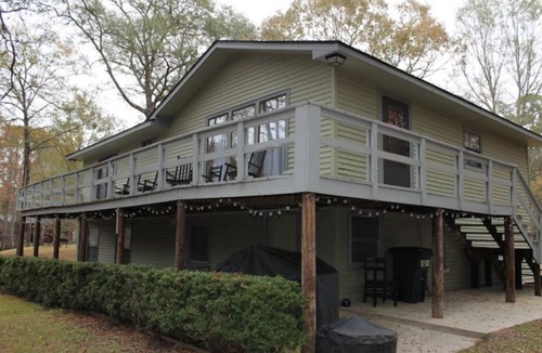 Karnack House | Waterfront 5 Bedroom