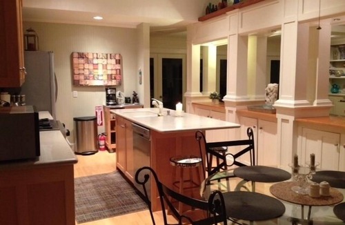 Chincoteague House | Waterfront 5 star: North End of Island. Private property borders Pony pasture!