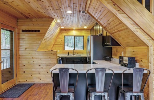 Innsbrook Cottage | Waterfront A-Frame with Hot Tub