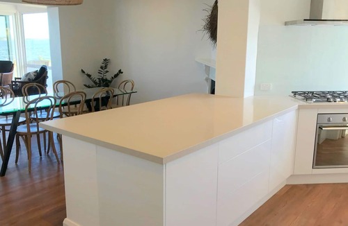 Goolwa House | Waterfront Accommodation - Goolwa Township