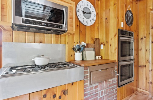 Chestertown House | WaterFront Adirondack Home-located between Gore and Lake George
