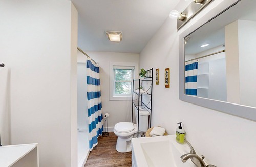 Lubec House | Waterfront adobe with a firepit, grill, board games, and W/D - dog-friendly