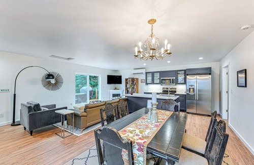 Eatonville Apartment | Waterfront Alder Lake Retreat: Private Deck!