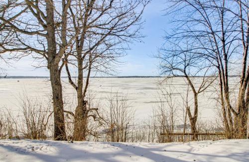 Alexandria House | Waterfront Alexandria Gem: Family & Group Friendly