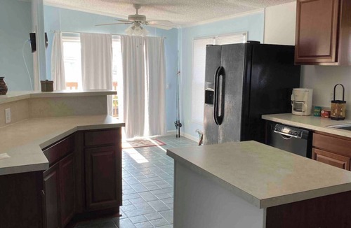 Selbyville House | Waterfront amazing 3 bedroom house