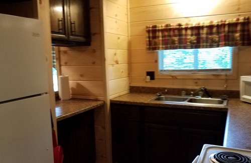Warrensburg Cabin | WATERFRONT and AFFORDABLE