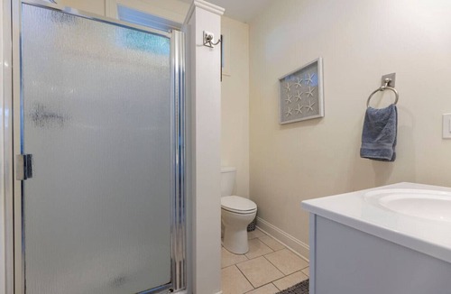 Groton Apartment | Waterfront and Beaches