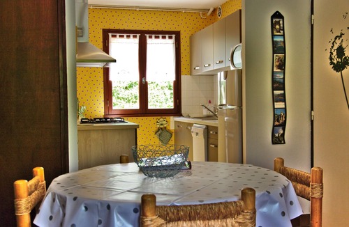 Savines-le-Lac Apartment | Waterfront apartment. 20 m from the beach.