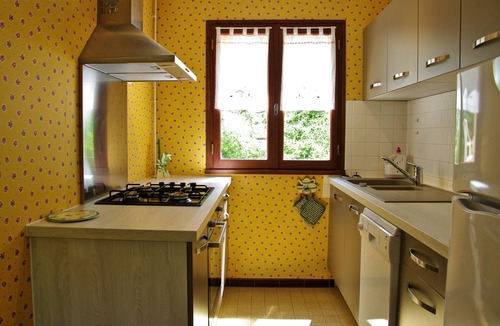 Savines-le-Lac Apartment | Waterfront apartment. 20 m from the beach.