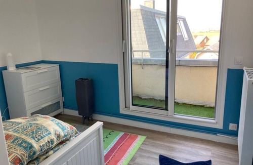 Lion-sur-Mer Apartment | Waterfront apartment with breathtaking views!