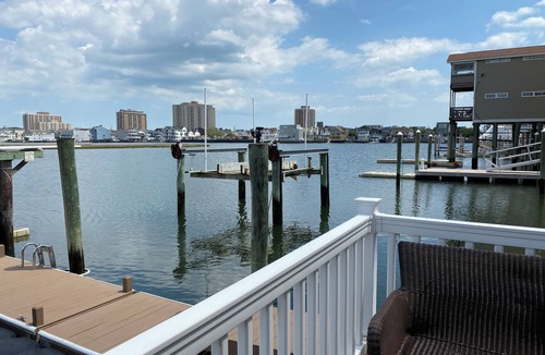 Ventnor City Apartment | Waterfront apartment with sunrise views