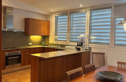 Portlligat Apartment | Waterfront apartment