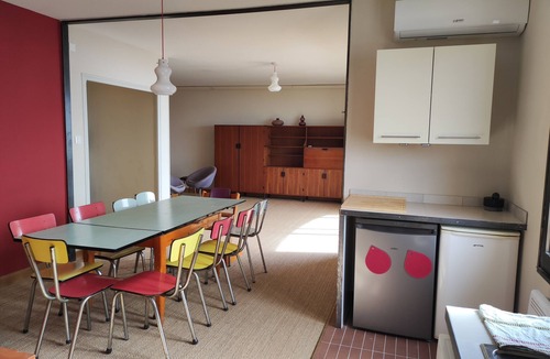 Bouzigues Apartment | Waterfront apartment