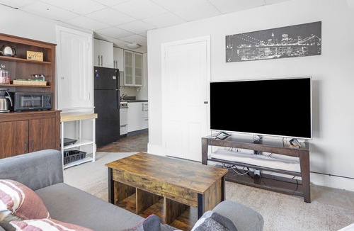 Bristol Apartment | Waterfront Apt #3: Historic Bristol