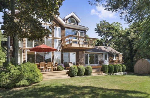 North Sea House | Waterfront Beach Cottage with Dock
