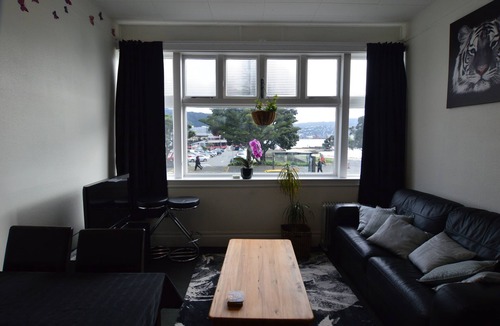 Wellington House | Waterfront Beach house