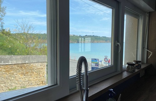 Plerin House | Waterfront beach house