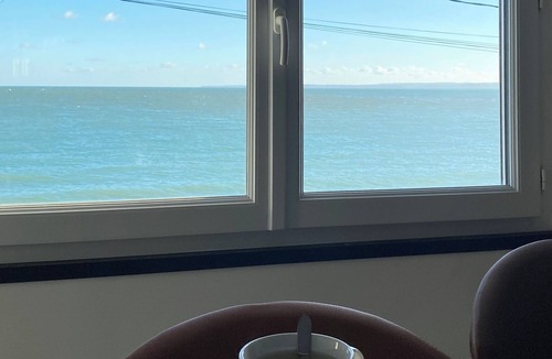 Plerin House | Waterfront beach house