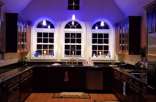Mount Holly House | Waterfront Beauty on the Bay