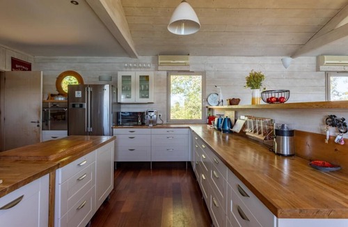 Baurech House | Waterfront ★ Big house ★ Baurechinsolite