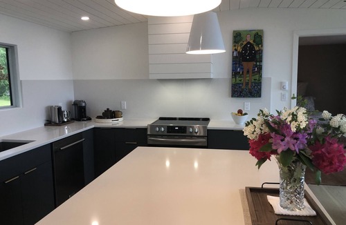 Cape Breton Regional Municipality House | Waterfront Bras D'or Lakehouse 3bdrm/2bath 20 minutes to Sydney